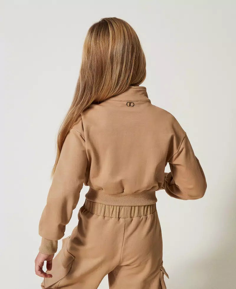 Яке Twinset