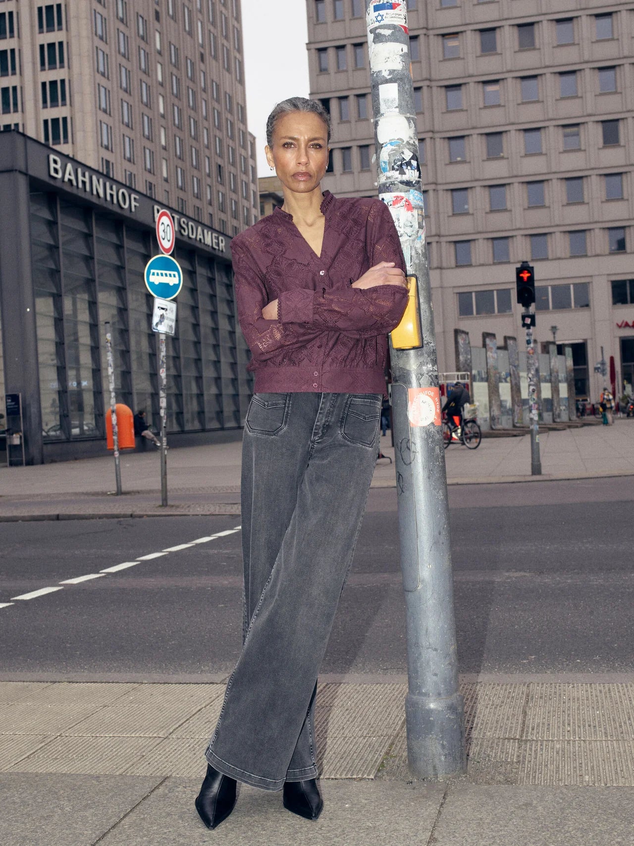 Елегантна дантелена риза Mos Mosh