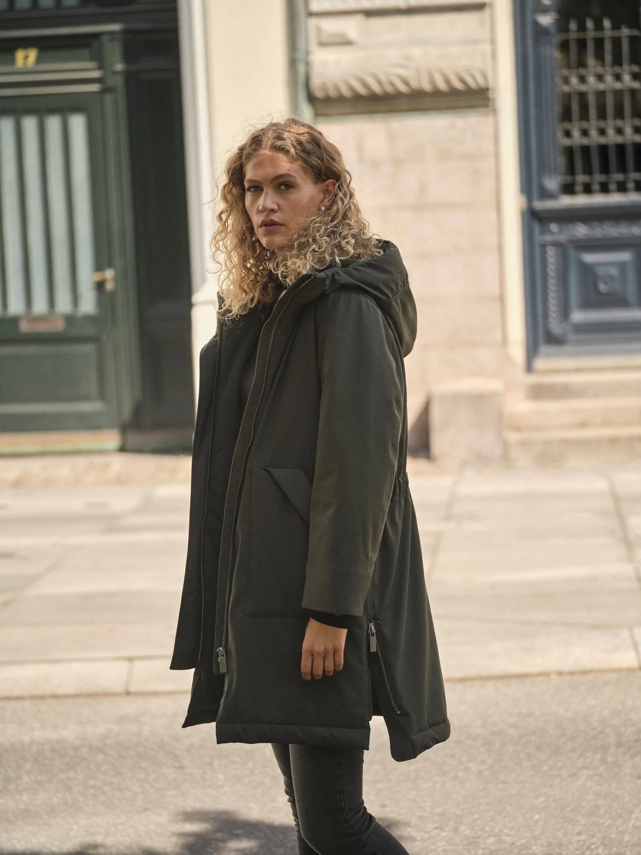 Дълго палто с качулка Mos Mosh