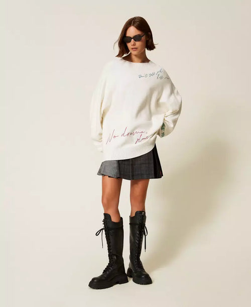 Пуловер от вискозна с бродерия Twinset Actitude