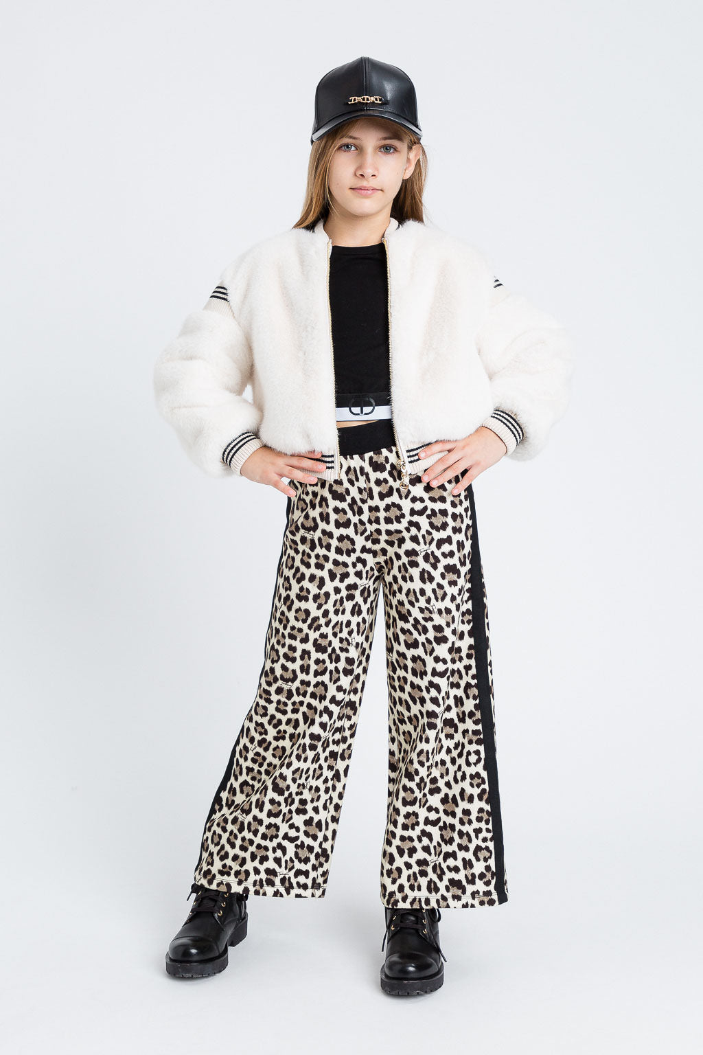 KNITTED JACKET Twin set