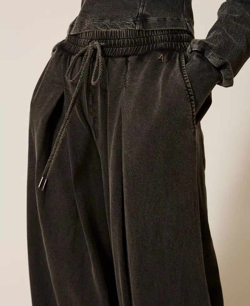 Плюшен панталон Twinset