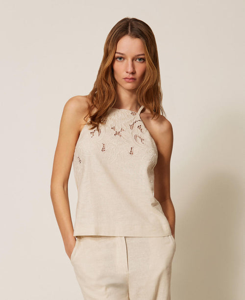 Топ от ленена смес с бродерия Twinset