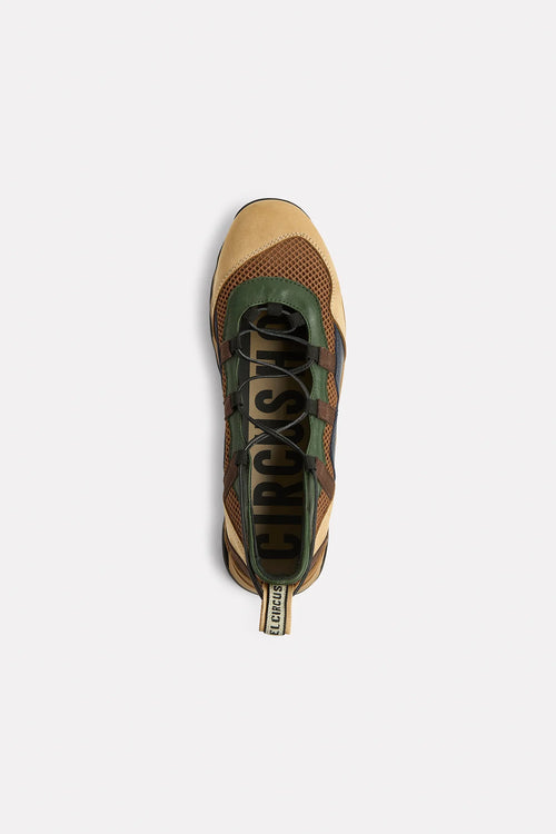 МНОГОЦВЕТНИ КЕЦОВЕ С ВРЪЗКИ Circus Hotel