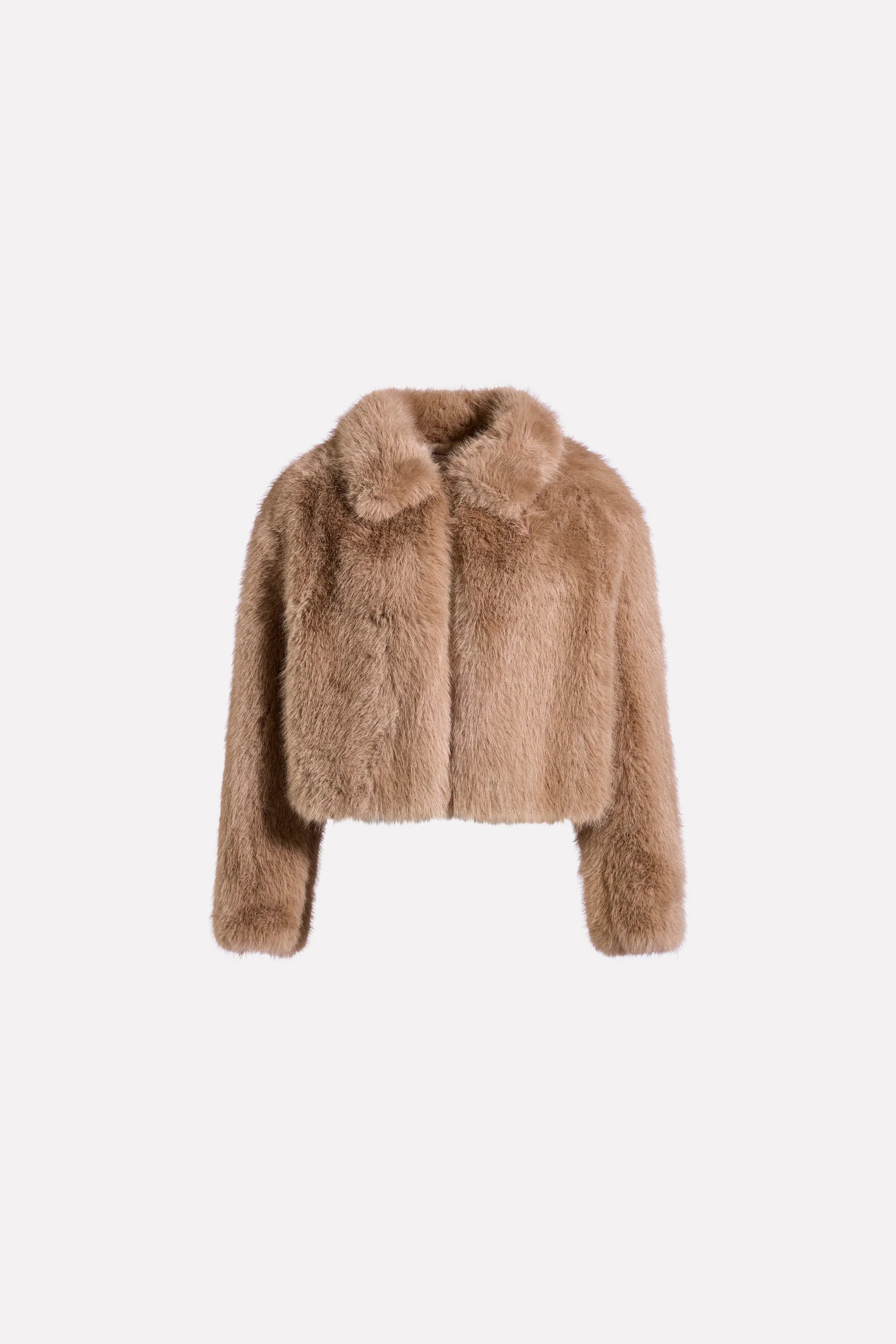 КОЖЕНО ПАЛТО С ЯКА Circus Hotel