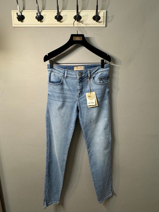 Sumner Jeans